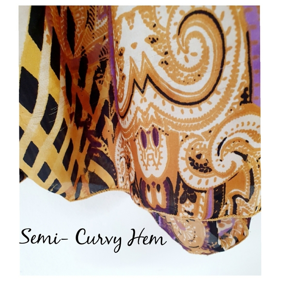 💥NWT- Gold & Black Cold Shoulder Print Romper - Picture 6 of 16